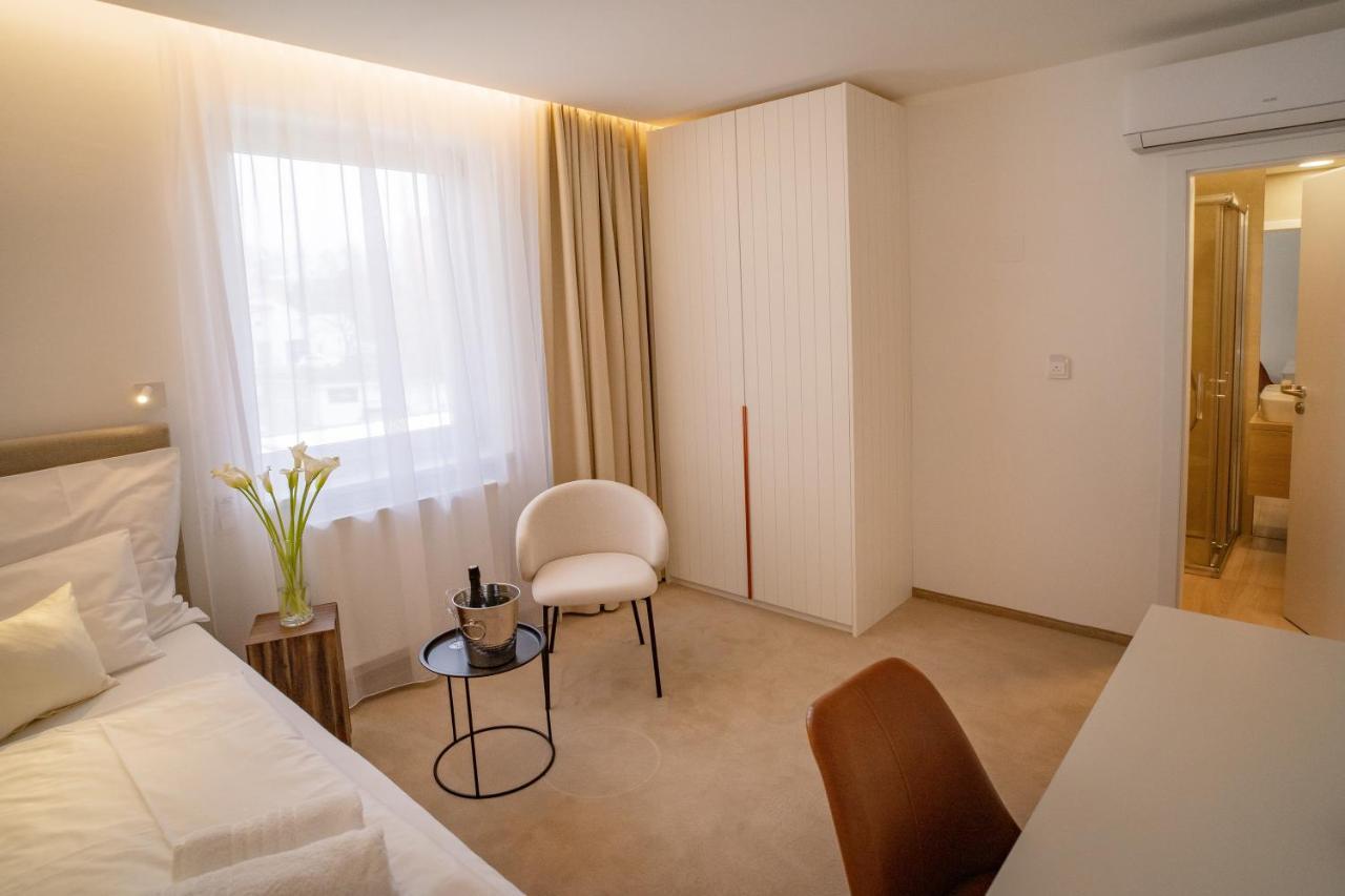Hotel U Kaplicky Písek Eksteriør billede
