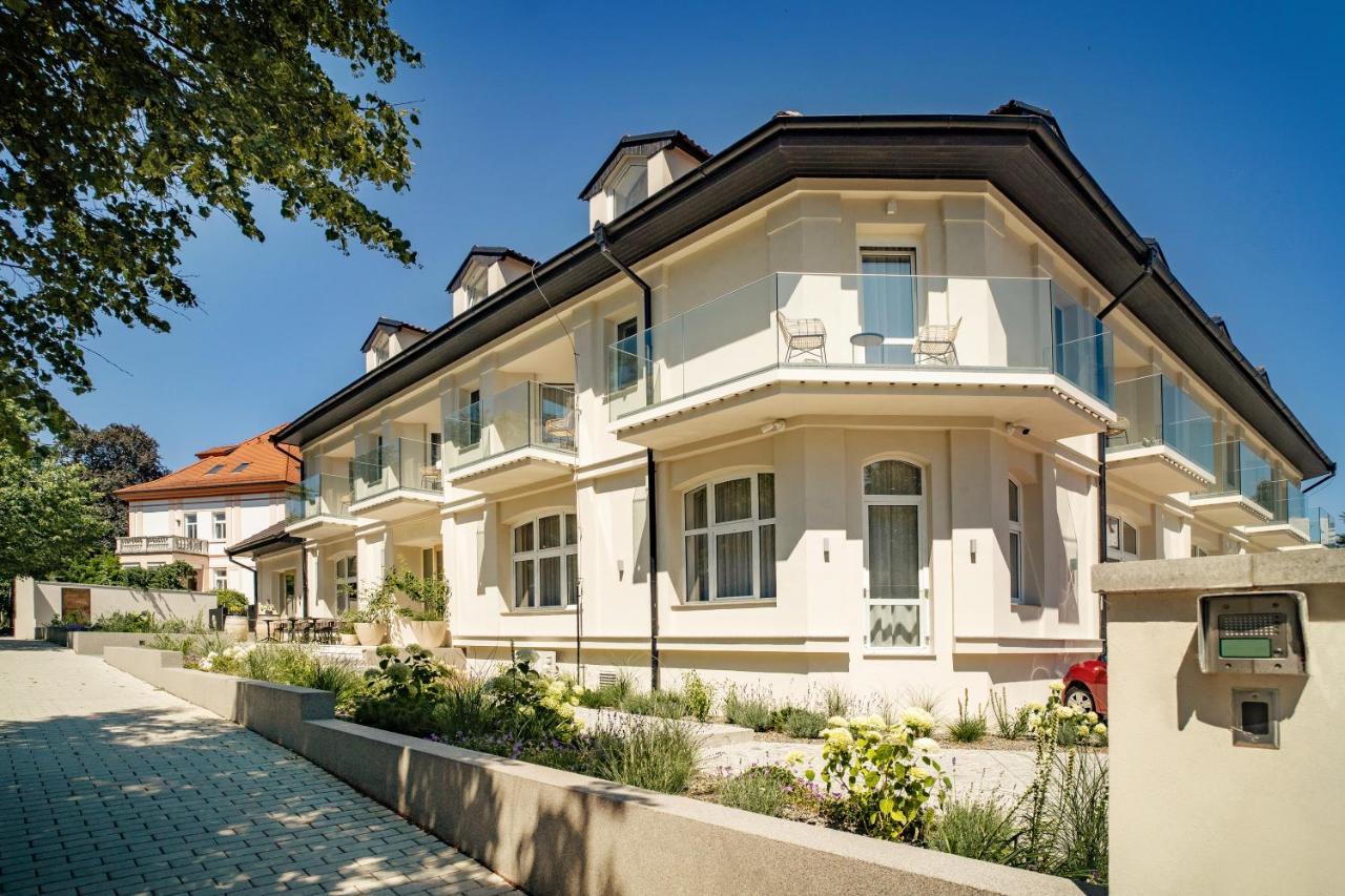 Hotel U Kaplicky Písek Eksteriør billede
