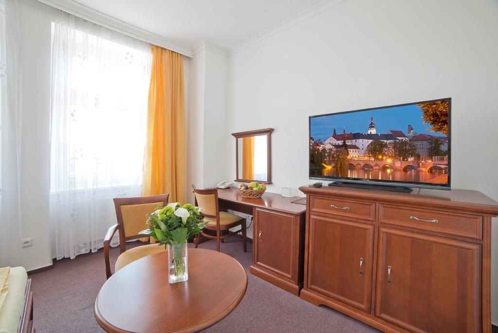 Hotel U Kaplicky Písek Eksteriør billede